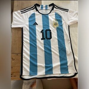 Messi NWT adult small jersey